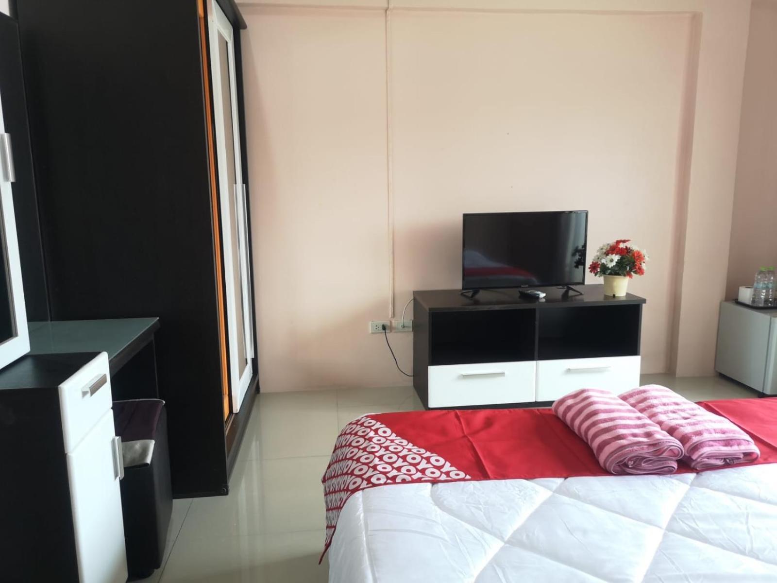 Hotel Kjs Pattaya Exterior foto